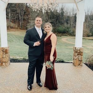 Revelry Dakota sz 10 Terracotta velvet